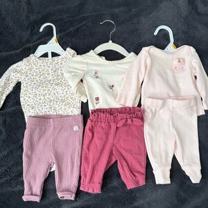Carter's Baby Girl - Size Newborn Outfit Bundle